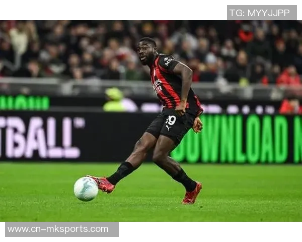 斯基拉透露奇克拒绝多家俱乐部报价决心留在米兰续约谈判顺利进行